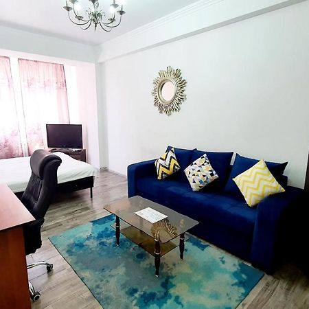 Flatrent Apartment Бішкек Екстер'єр фото
